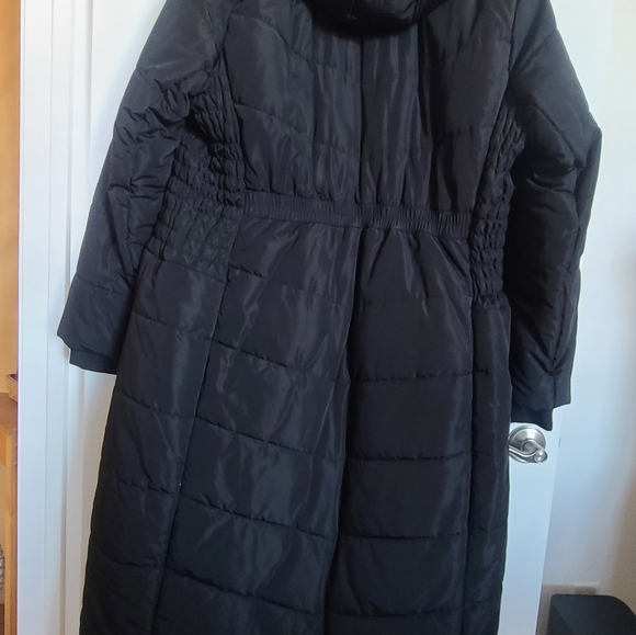 Torrid  Long Black Winter Parka With Faux Fur Hood Plus Size 18/20 - Picture 8 of 13